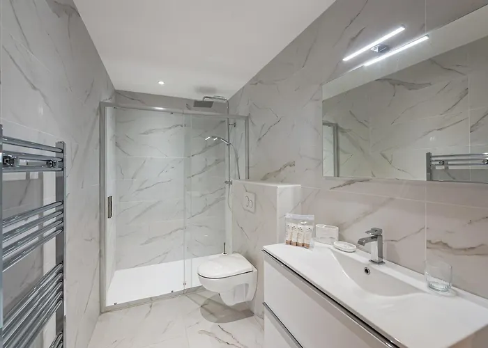 Lumineux De 100 M² Avec Balcon, Proche Centre Megeve, 4 Adultes Et 2 Enfants - Fr-1-569-87